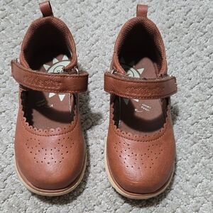 Stride Rite Tan Dress Shoes for Kids